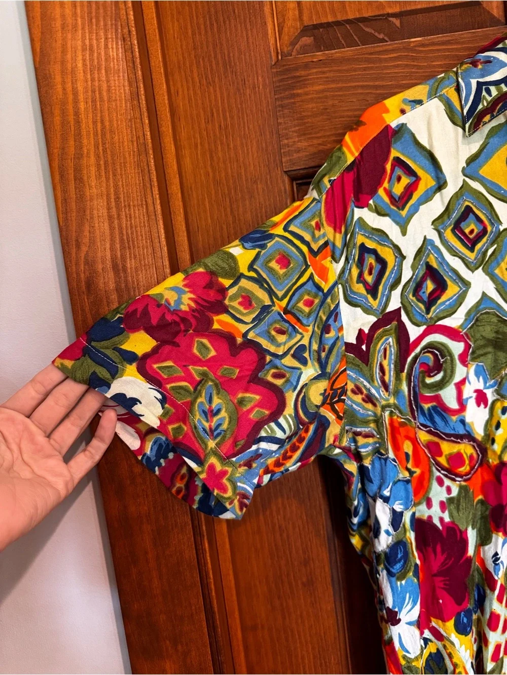 Floral Multi-Color Button-Down Shirt - Women - Picture 3 of 11
